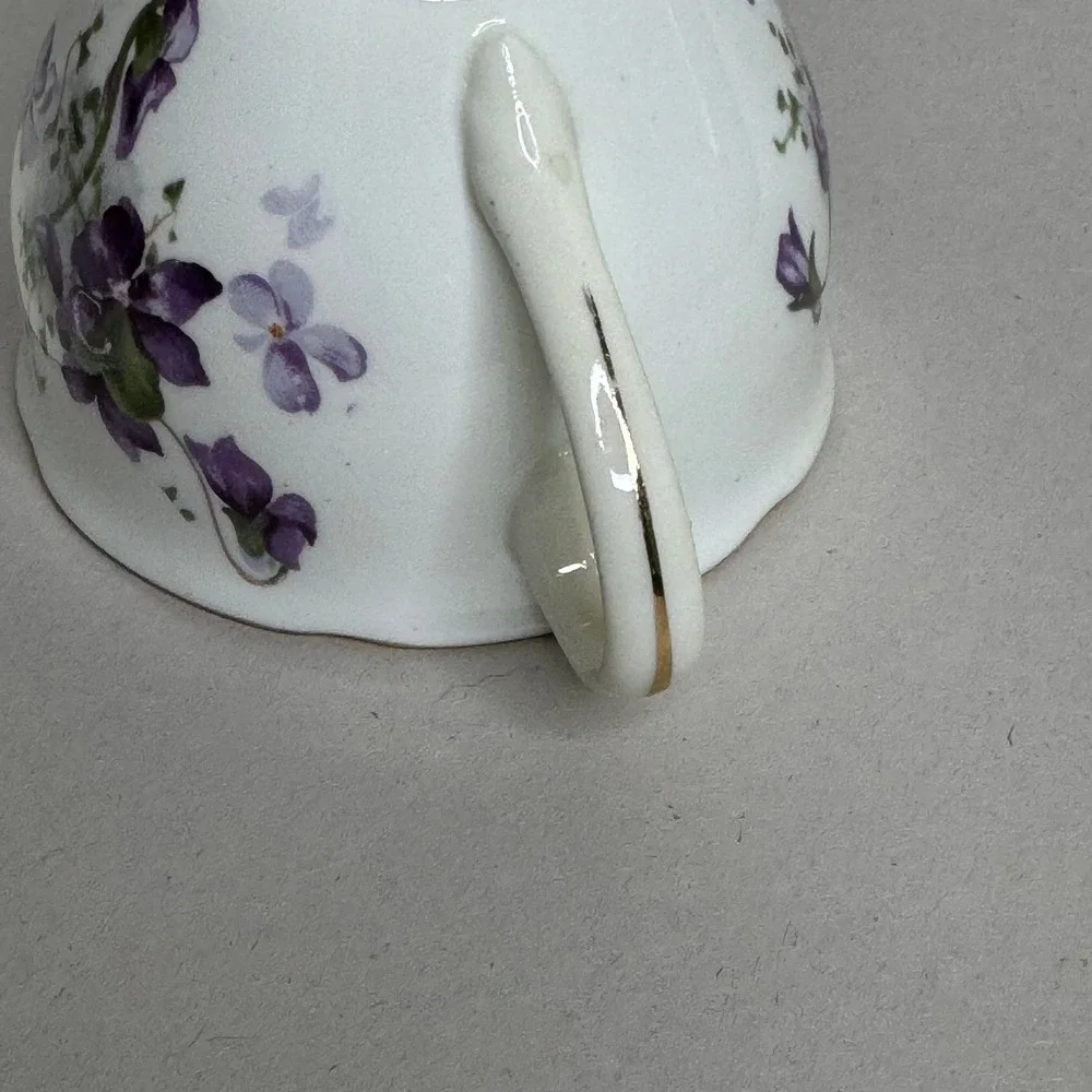 Hammersley Bone China Tea Cup and Saucer Set Purple Violets Gold Trim England